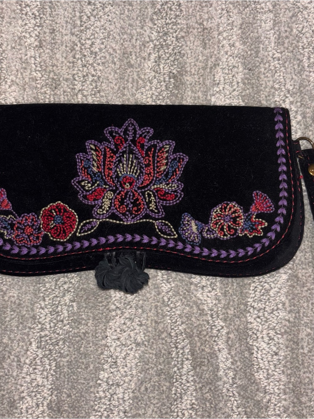 VTG Lucky Brand Clutch Black Velvet Embroidered Boho Y2K Fairy Wristlet